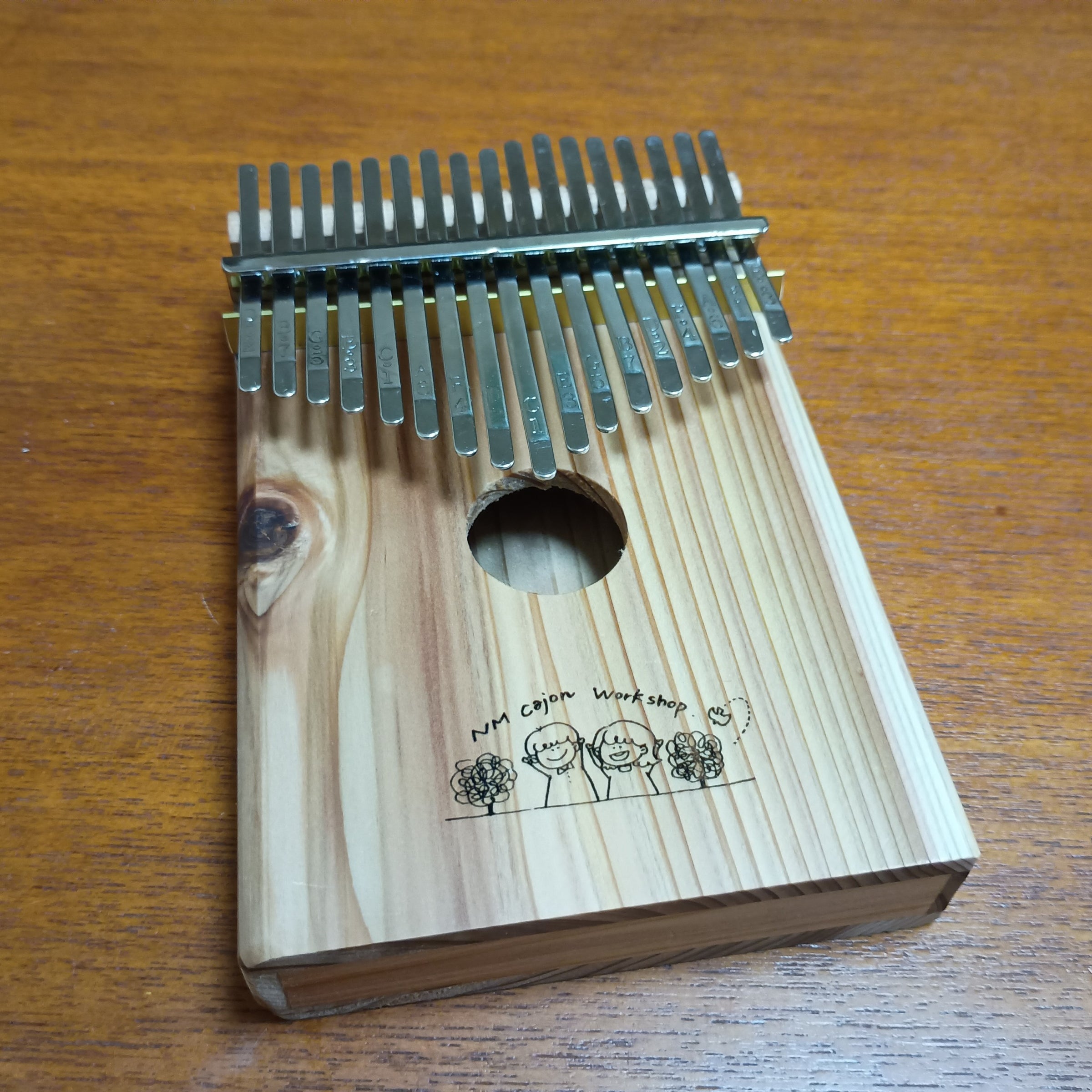 折り畳みカホン Maletin | NM Cajon Workshop